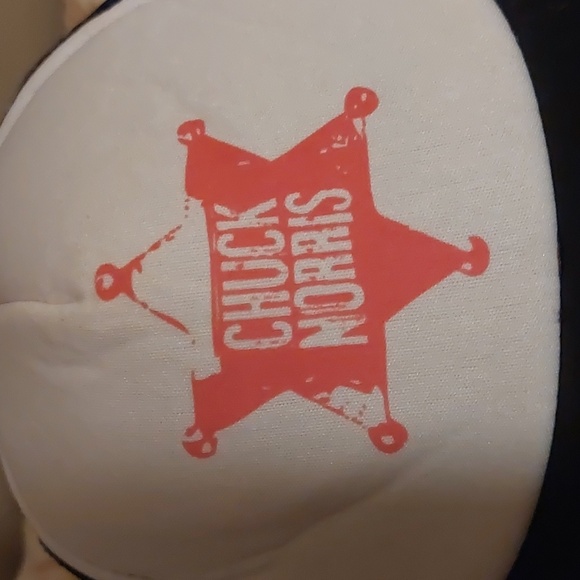 Chuck Norris Disguise Trucker Cap - Picture 3 of 6